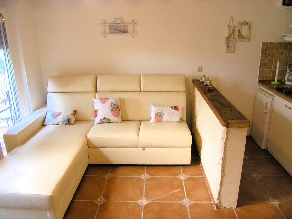 Apartment Damijan Krk Town Esterno foto